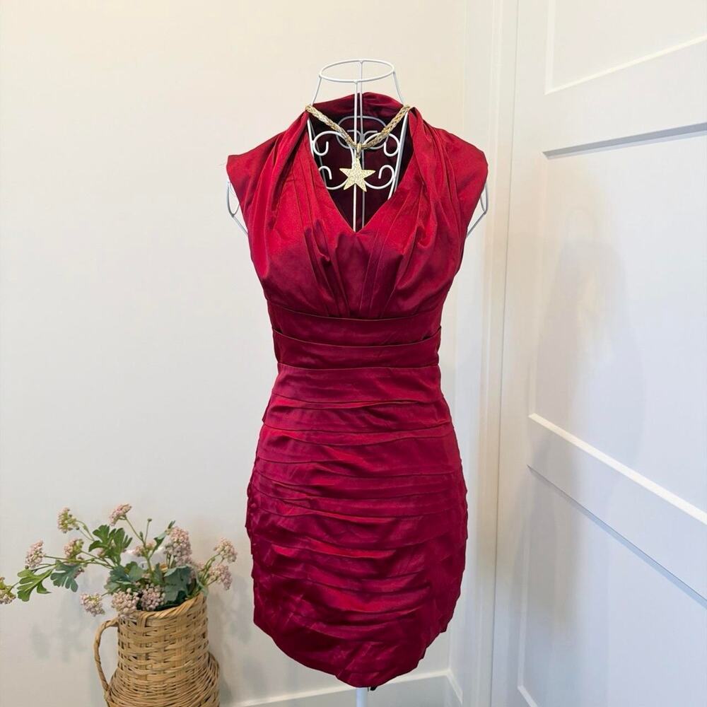 Gorgeous vintage y2k red bandage dress